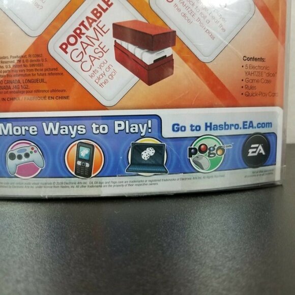 Hasbro Electronic Yahtzee Flash Game NEW in a box Family Fun Time Gift 8+ - Picture 8 of 8